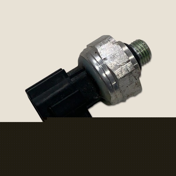 Pressostato Ar Condicionado Nissan Kicks 1.6 Flex 2019 (182) Pressostato Ar Condicionado Nissan Kicks 1.6 Flex 2019 (182)