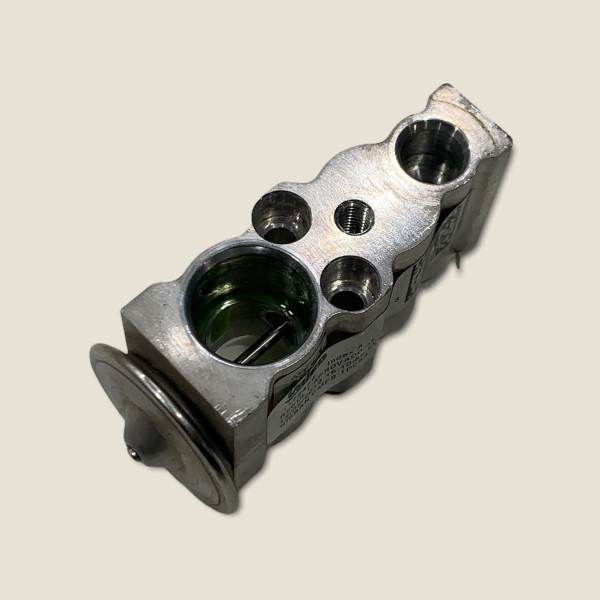 Válvula Expansão Ar Condicionado Nissan Kicks Sl 2019 (310) Válvula Expansão Ar Condicionado Nissan Kicks Sl 2019 (310)