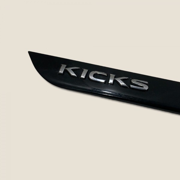 Friso Porta Diant Esq Nissan Kicks Sl 2019 (315) Preto Friso Porta Diant Esq Nissan Kicks Sl 2019 (315) Preto