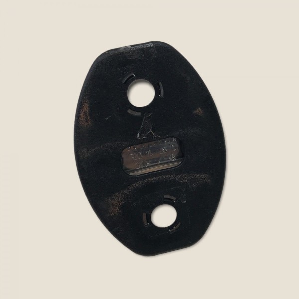 Batente Porta Dianteira Direita Amarok 2015 (526) Batente Porta Dianteira Direita Amarok 2015 (526)