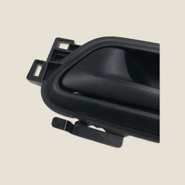 Maçaneta Interna Porta Dianteira Esquerda Amarok 2015 (540) Preto Maçaneta Interna Porta Dianteira Esquerda Amarok 2015 (540) Preto