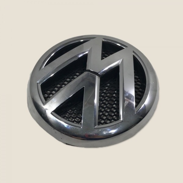Emblema Volkswagen Capô Dianteiro Amarok 2015 (819) Prateado Emblema Volkswagen Capô Dianteiro Amarok 2015 (819) Prateado
