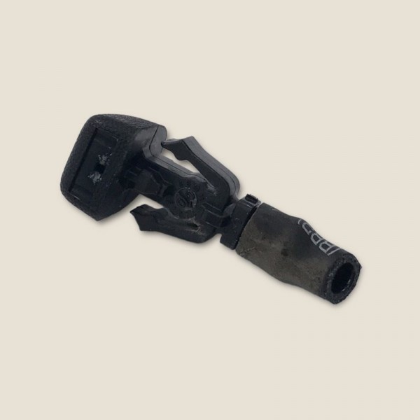 Brucutu Esguicho Para-brisa Montana 2017 (1023) Brucutu Esguicho Para-brisa Montana 2017 (1023)