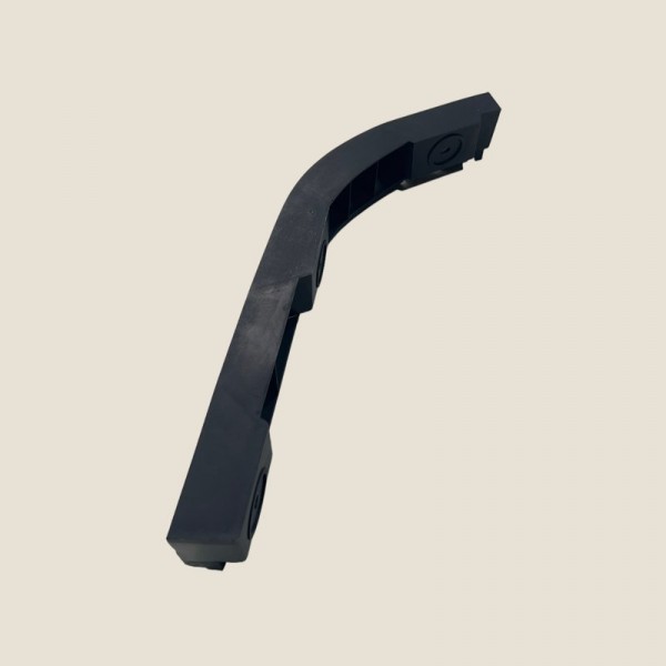 Guia Tras. Esq. Para-choque Saveiro Robust 1.6 2021 (1439) Guia Tras. Esq. Para-choque Saveiro Robust 1.6 2021 (1439)