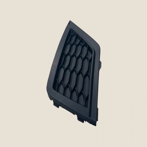 Capa Moldura Direita Milha Saveiro Robust 1.6 2021 (1431) Capa Moldura Direita Milha Saveiro Robust 1.6 2021 (1431)