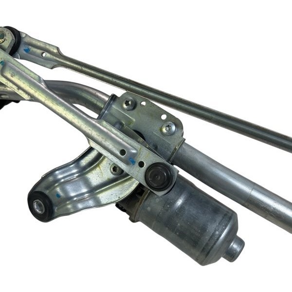 Galhada Motor Limpador Dianteiro Tracker Rs 1.2t 2023/2024 Galhada Motor Limpador Dianteiro Tracker Rs 1.2t 2023/2024