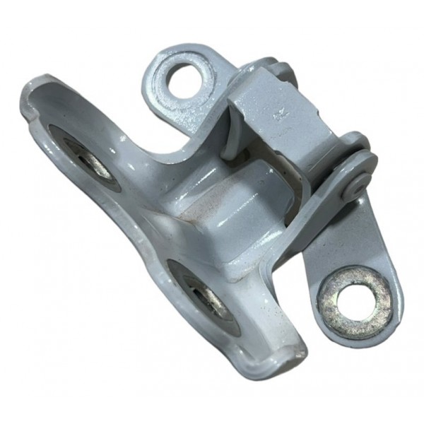 Dobradiça Traseira Esquerda Inferior Tracker Rs 1.2t 23/24