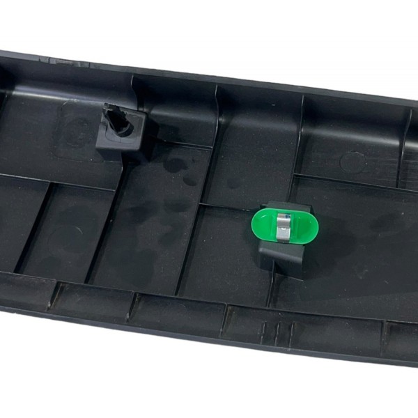 Acabamento Tampa Traseira Tracker Rs 1.2t 23/24 26358198 Acabamento Tampa Traseira Tracker Rs 1.2t 23/24 26358198