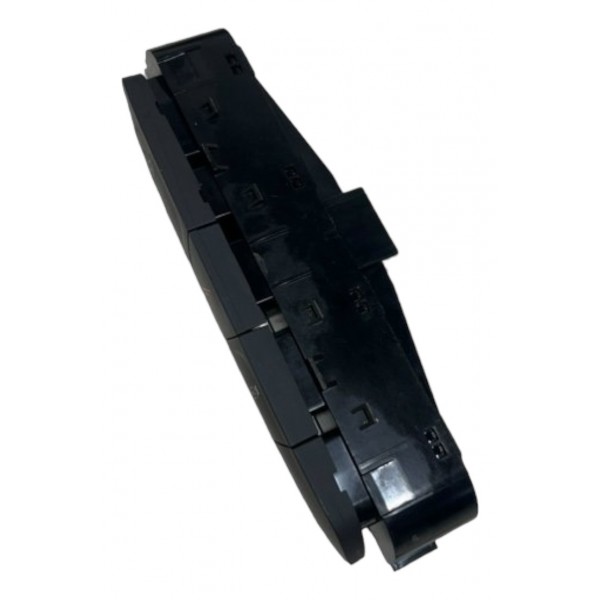 Comando Botão Alerta Gm Tracker Rs 2023/2024 Comando Botão Alerta Gm Tracker Rs 2023/2024