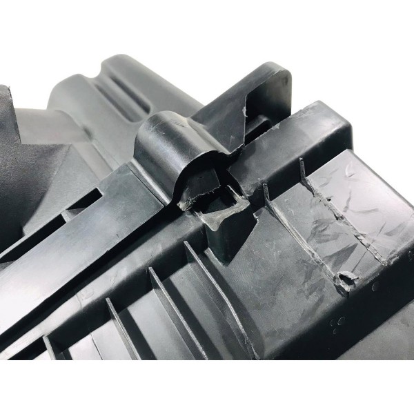 Caixa Filtro De Ar Chery Tiggo 8 1.6 2021/2022 Com Detalhe Caixa Filtro De Ar Chery Tiggo 8 1.6 2021/2022 Com Detalhe