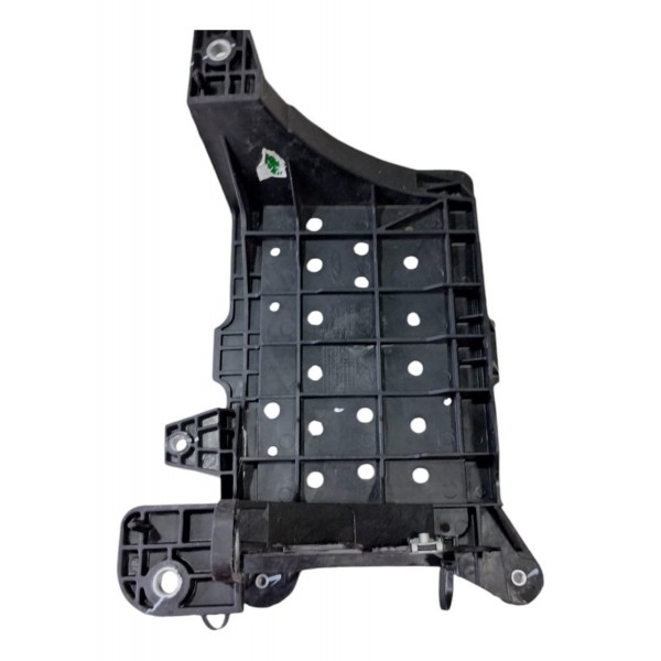 Suporte Caixa Bateria Chery Tiggo 8 21 C/detalhe  T153703011 Suporte Caixa Bateria Chery Tiggo 8 21 C/detalhe  T153703011