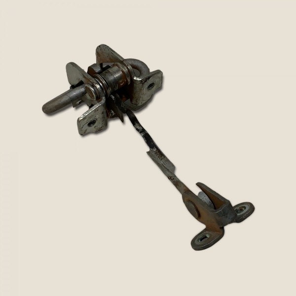 Limitador Porta Dianteira Direita Fiat Strada 2020 Aa Limitador Porta Dianteira Direita Fiat Strada 2020 Aa