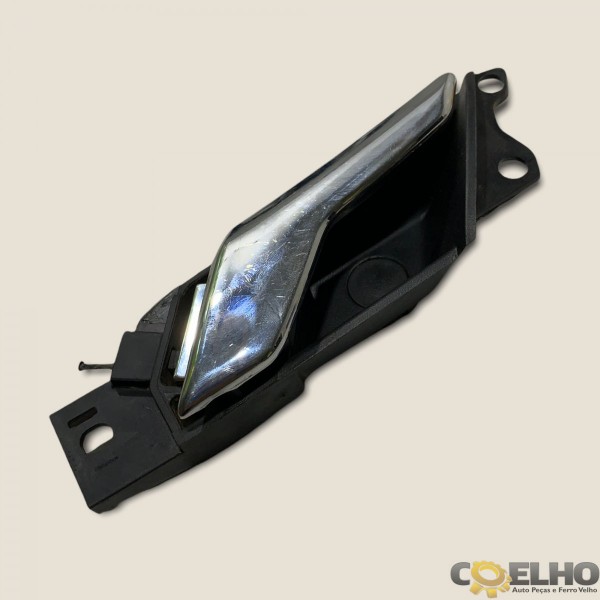 Maçaneta Interna Dianteira Direita Captiva 3.6 09/10 Au Maçaneta Interna Dianteira Direita Captiva 3.6 09/10 Au