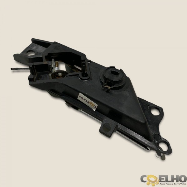 Maçaneta Interna Dianteira Direita Captiva 3.6 09/10 Au Maçaneta Interna Dianteira Direita Captiva 3.6 09/10 Au