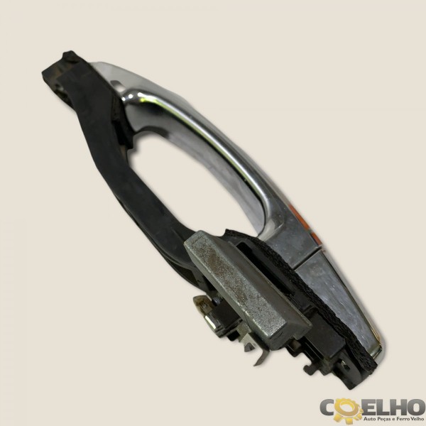 Maçaneta Externa Traseira Direita Captiva 3.6 09/10 Aw Maçaneta Externa Traseira Direita Captiva 3.6 09/10 Aw