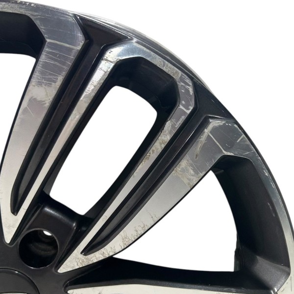 Roda Liga Aro 18 Chery Tiggo 8 Txs 21 C/ Detalhe Roda Liga Aro 18 Chery Tiggo 8 Txs 21 C/ Detalhe