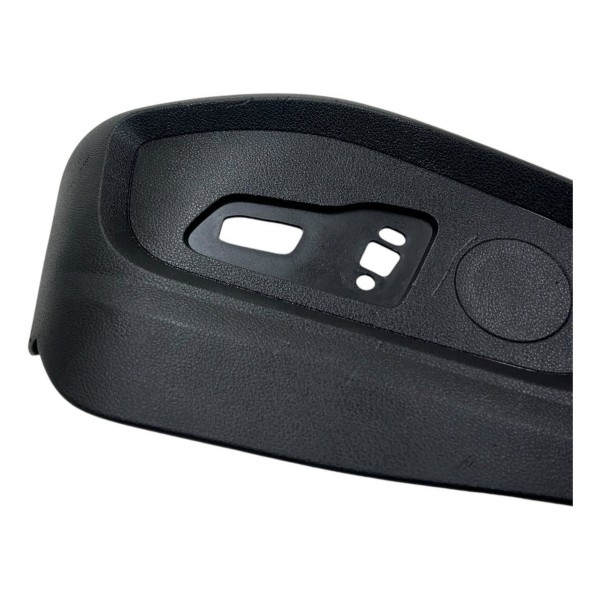 Acabamento Esquerdo Banco Motorista Chery Tiggo 8 1.6 2021 Acabamento Esquerdo Banco Motorista Chery Tiggo 8 1.6 2021