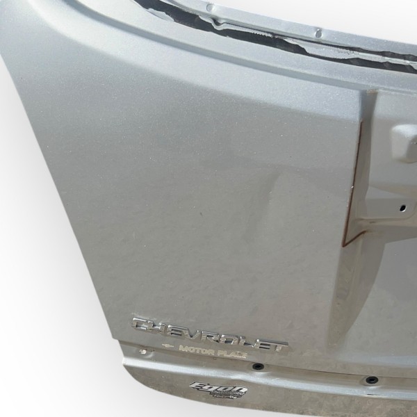 Tampa Traseira Porta Malas Captiva Sport 2011 Tampa Traseira Porta Malas Captiva Sport 2011