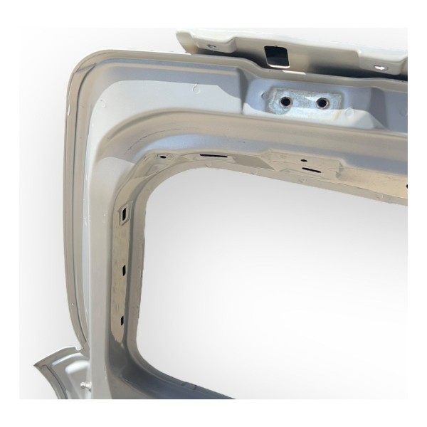 Tampa Traseira Porta Malas Captiva Sport 2011 Tampa Traseira Porta Malas Captiva Sport 2011