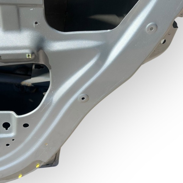 Porta Traseira Direita Captiva Sport 2011 Porta Traseira Direita Captiva Sport 2011