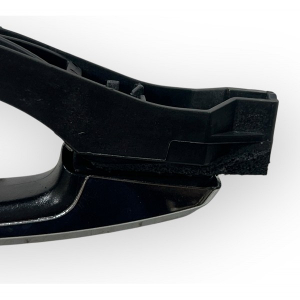 Maçaneta Externa Traseira Esquerda Captiva 2011 Original Maçaneta Externa Traseira Esquerda Captiva 2011 Original