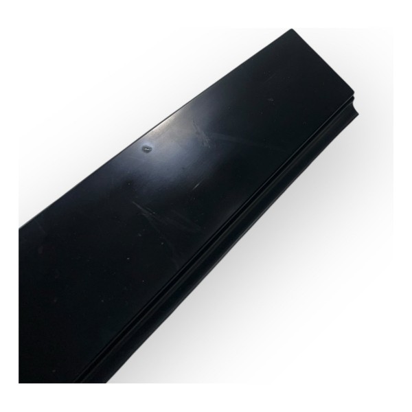 Acabamento Porta Traseira Direita Captiva 2011 96623992