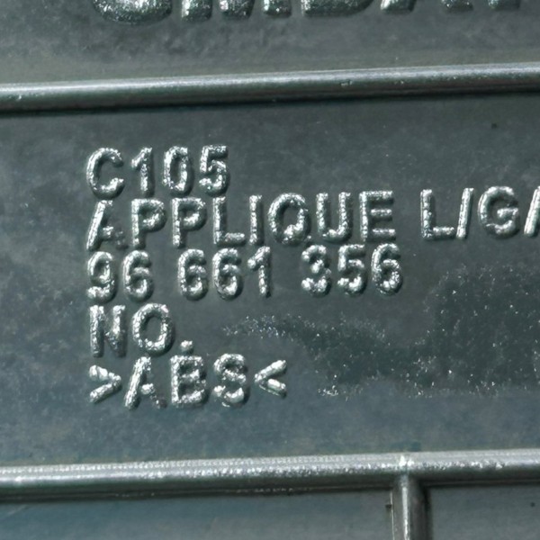 Friso Tampa Traseira Captiva 2011 Original