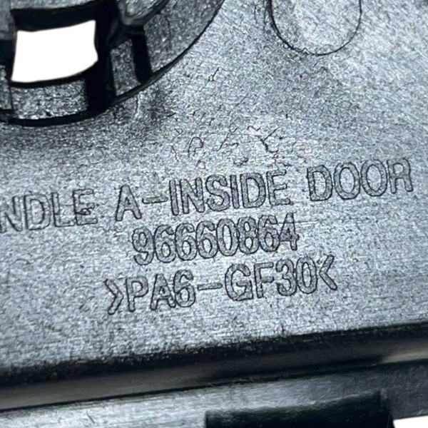 Maçaneta Interna Dianteira Direita Captiva 2011 Original Maçaneta Interna Dianteira Direita Captiva 2011 Original