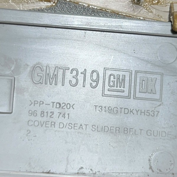 Moldura Coluna Cinto Dianteiro Esquerdo Captiva Sport 2011 Moldura Coluna Cinto Dianteiro Esquerdo Captiva Sport 2011