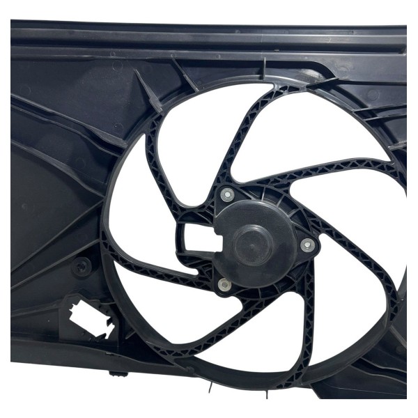 Defletor Radiador Captiva 2.4 2011 Original Defletor Radiador Captiva 2.4 2011 Original