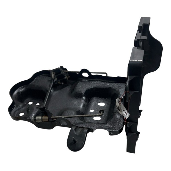 Suporte Caixa De Bateria Captiva Sport 2.4 2011 Suporte Caixa De Bateria Captiva Sport 2.4 2011
