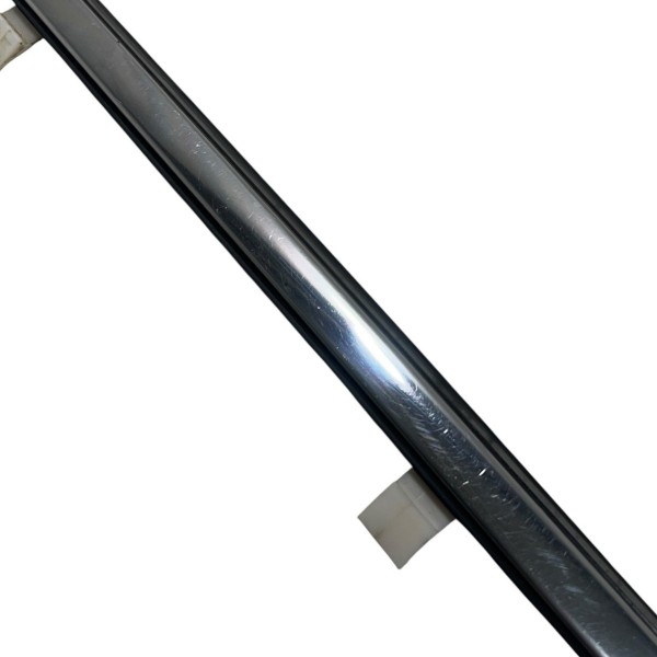 Pestana Cromada Dianteira Direita Captiva Sport 2.4 2011 Pestana Cromada Dianteira Direita Captiva Sport 2.4 2011