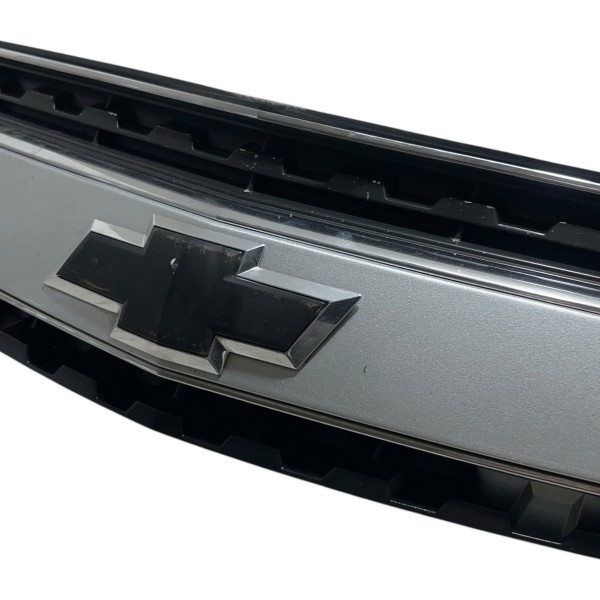 Grade Frontal Capô Dianteiro Captiva Sport 2.4 2011 Original