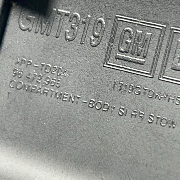 Porta Objetos Traseiro Direito Captiva Sport 2.4 2011