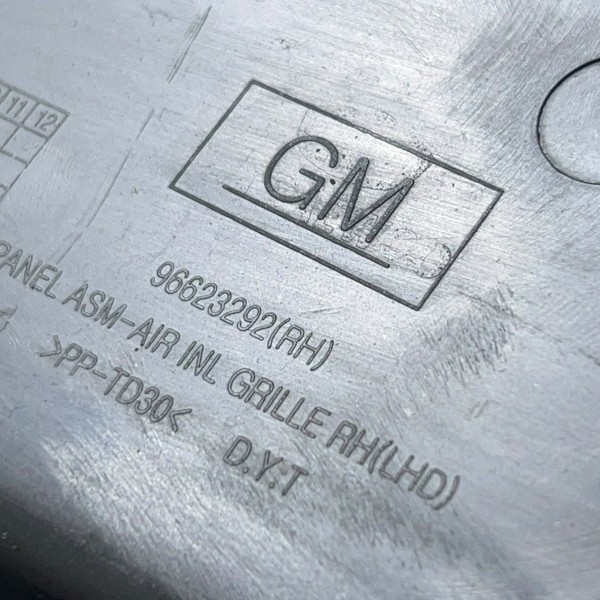 Grade Churrasqueira Direita Captiva Sport 2.4 2011