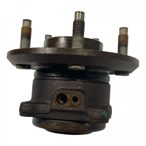 Cubo Traseiro Direito Freio Captiva Sport 2.4 2011