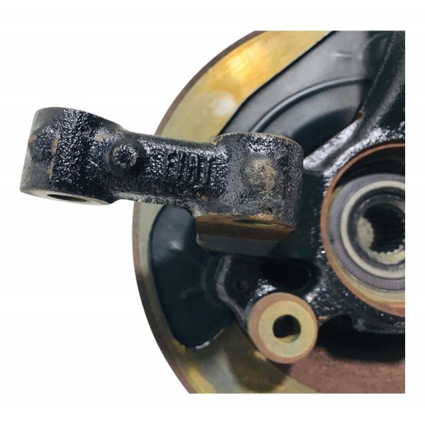 Montante Dianteira Direito Fiat Palio Attract 1.0 2015 Montante Dianteira Direito Fiat Palio Attract 1.0 2015