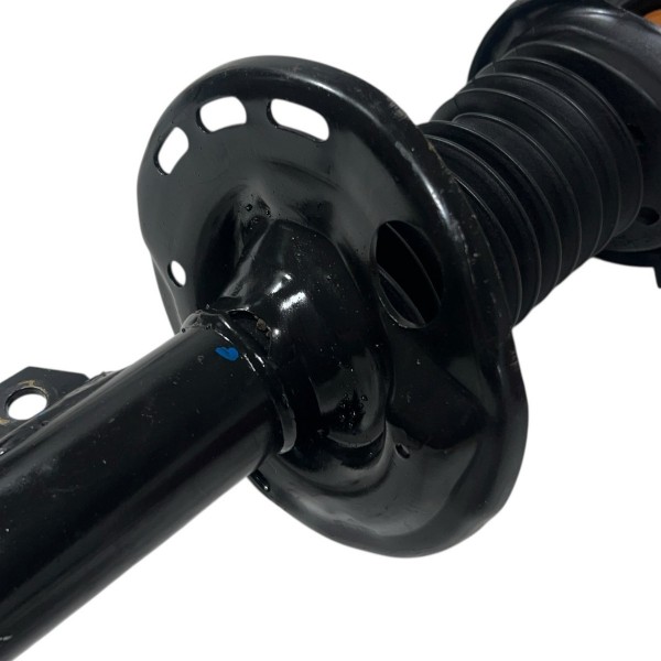 Amortecedor Dianteiro Direito Corolla 2.0 2018 Original Amortecedor Dianteiro Direito Corolla 2.0 2018 Original