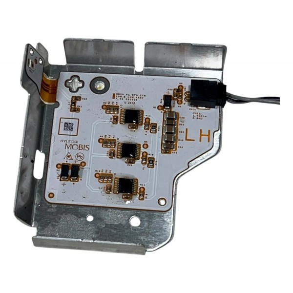 Placa Esquerda Lanterna Central Creta Limited Tgdi 2025