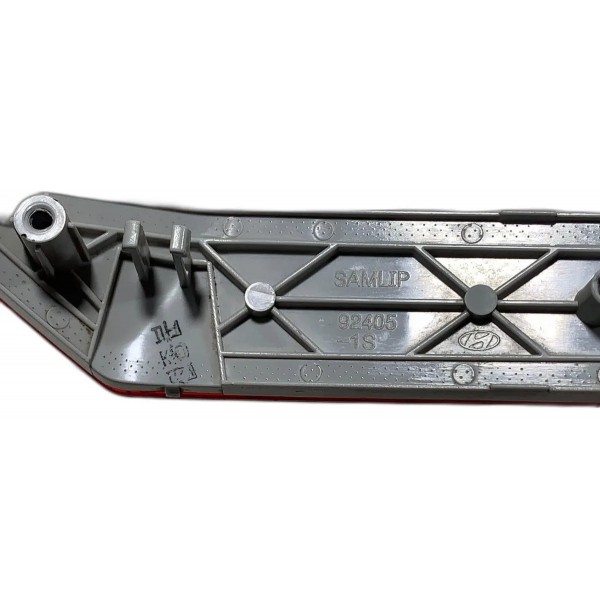 Refletor Esquerdo Pára Choque Hb20 Hatch 2012-2018 924051s000 Vermelho